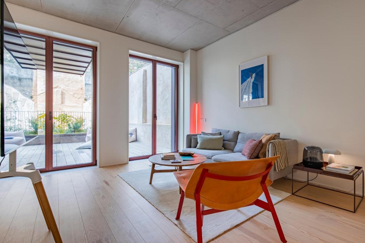 Deluxe 2Bdr Apartment W/ Patio By Lovelystay Lizbona Zewnętrze zdjęcie