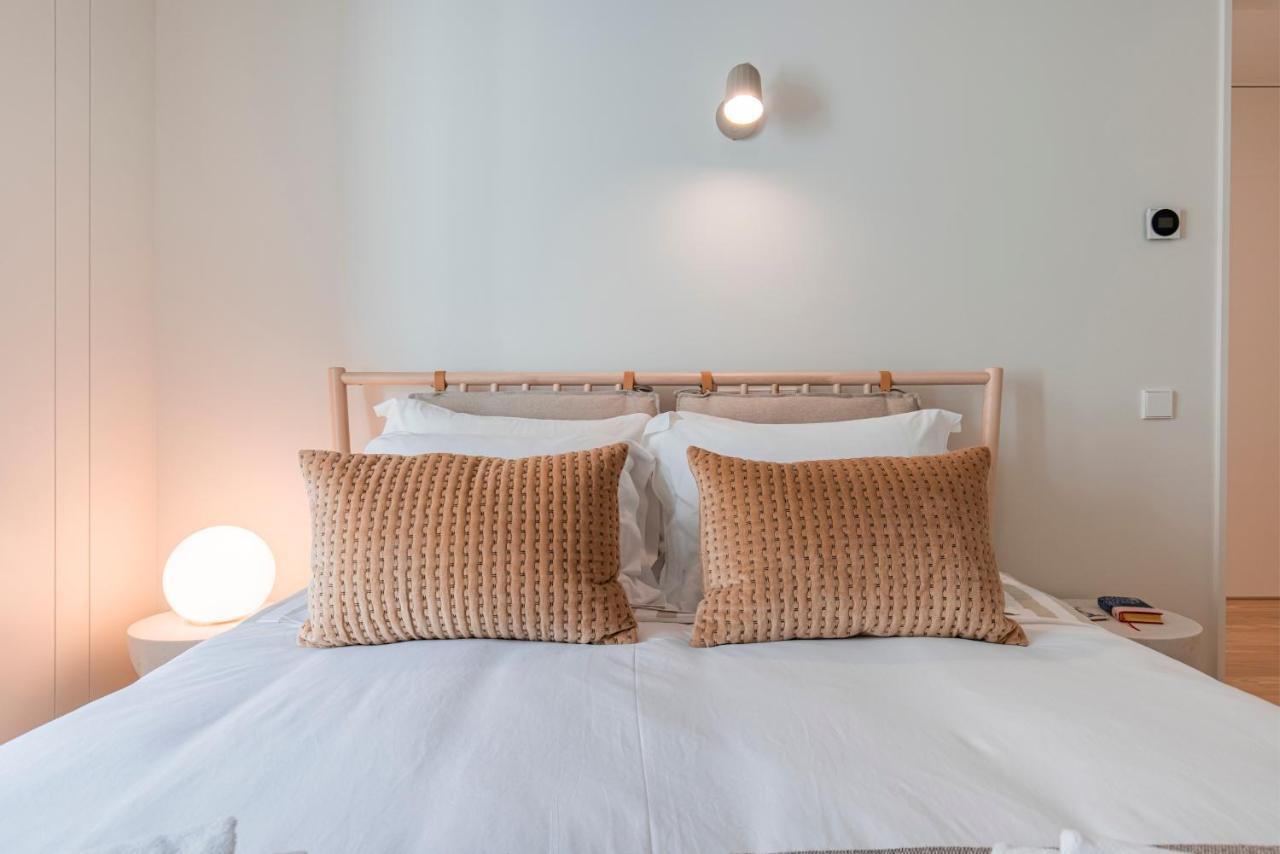 Deluxe 2Bdr Apartment W/ Patio By Lovelystay Lizbona Zewnętrze zdjęcie