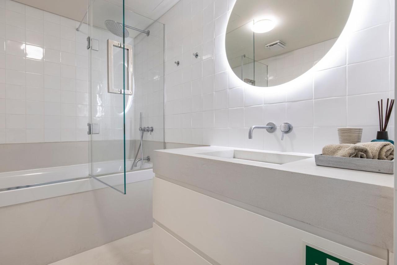 Deluxe 2Bdr Apartment W/ Patio By Lovelystay Lizbona Zewnętrze zdjęcie