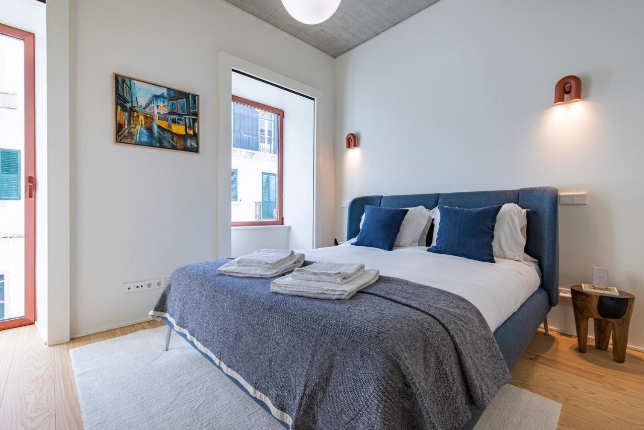 Deluxe 2Bdr Apartment W/ Patio By Lovelystay Lizbona Zewnętrze zdjęcie